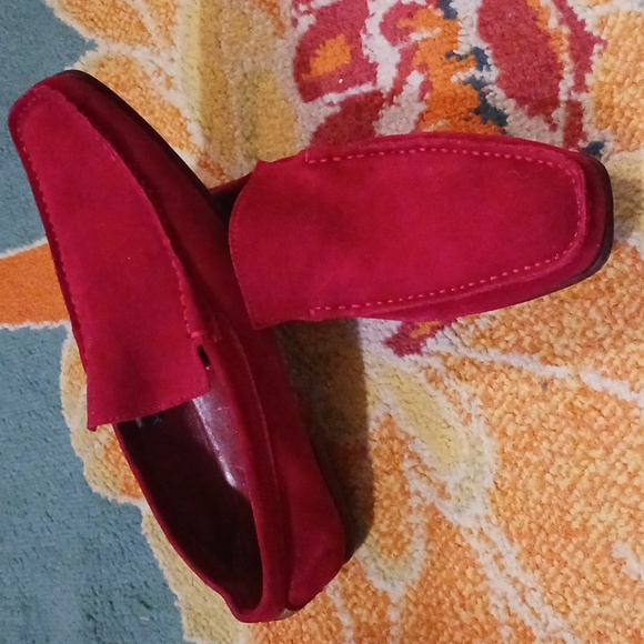Burberry Red Suede loafers - Picture 2 of 7